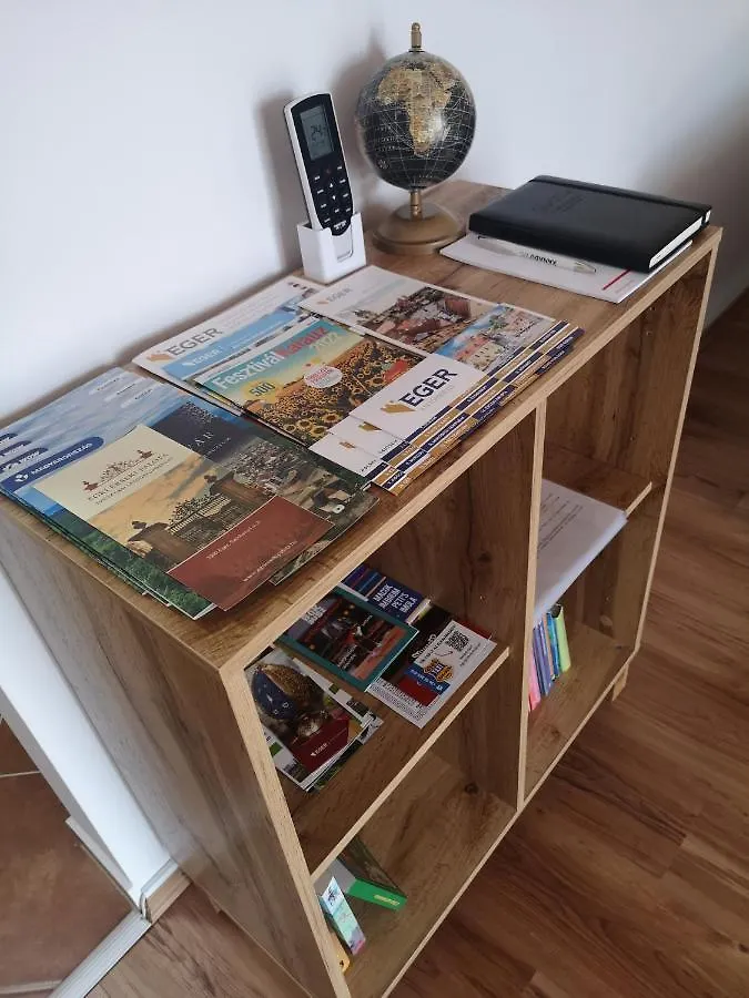 Orsika Hilltop Apartman Eger Apartment